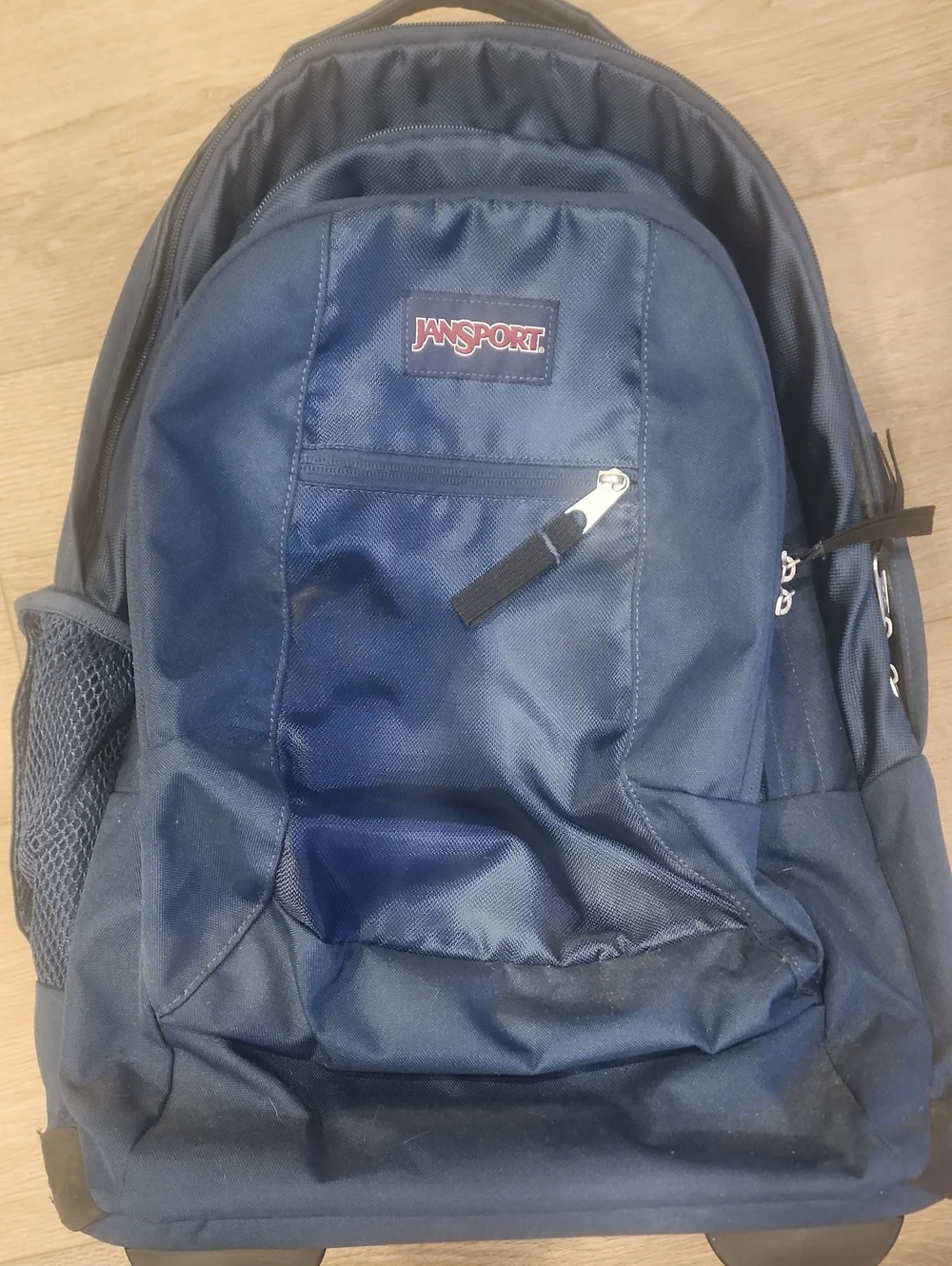 JanSport Driver 8 Rolling Backpack Wheeled Travel Bag Laptop Sleeve Navy 36L